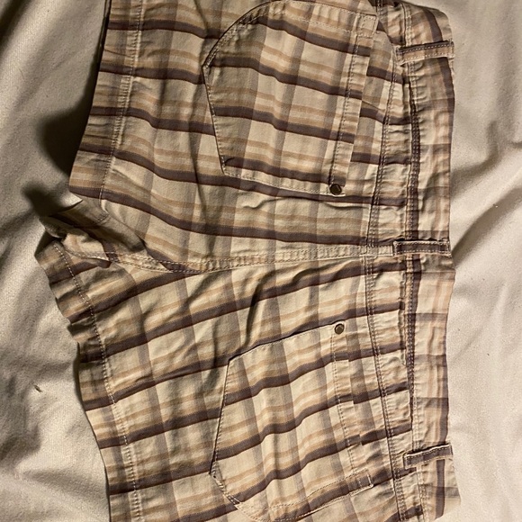 Shorts - Picture 2 of 2